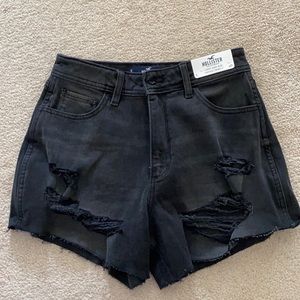 Curvy High-Rise Vintage Short 4” Hollister